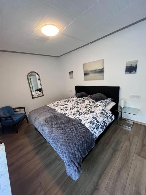 Modern Und Rustikal Mit Kamin Ferienwohnung Kohlert Bad Berleburg Exterior foto