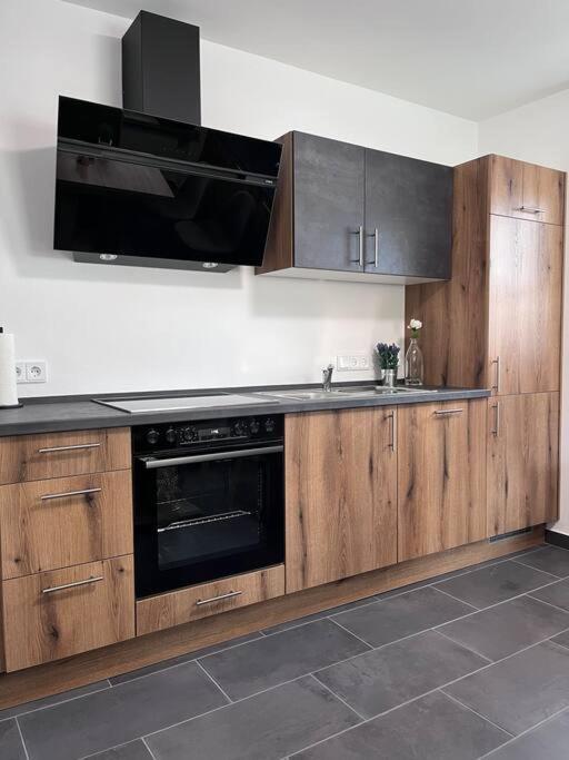 Modern Und Rustikal Mit Kamin Ferienwohnung Kohlert Bad Berleburg Exterior foto